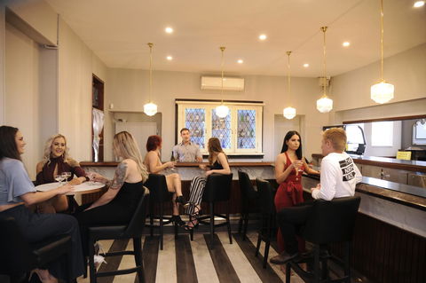 The Stirling Arms Hotel - Accommodation in Bendigo 14
