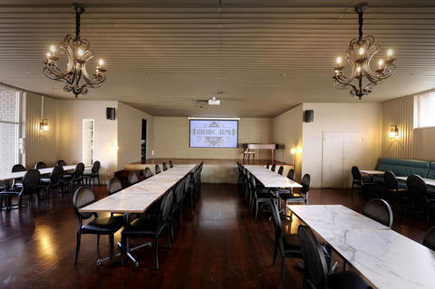 The Stirling Arms Hotel - Accommodation in Bendigo 16