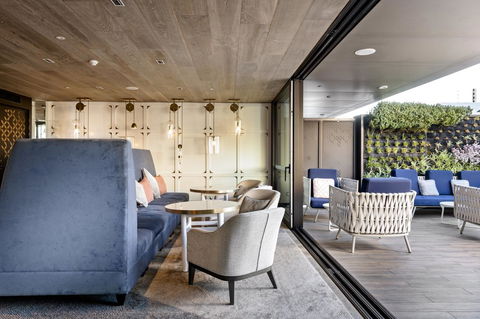 InterContinental Perth City Centre, An IHG Hotel - Accommodation in Bendigo 2