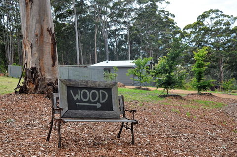 The Floating Forest - Accommodation in Bendigo 11