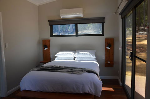 The Floating Forest - Accommodation in Bendigo 20