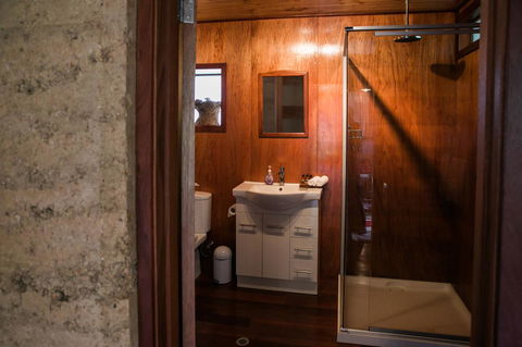 The Floating Forest - Accommodation in Bendigo 28