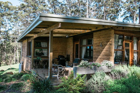 The Floating Forest - Accommodation in Bendigo 32
