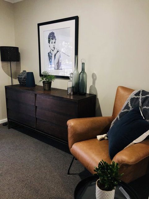 West Beach Lagoon 220 Stylish And Cozy - Accommodation in Bendigo 10