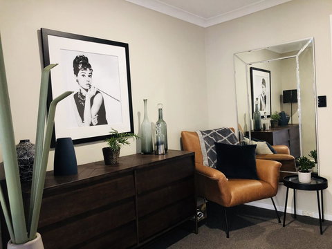 West Beach Lagoon 220 Stylish And Cozy - Accommodation in Bendigo 12