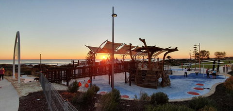 West Beach Lagoon 220 Stylish And Cozy - Accommodation in Bendigo 24