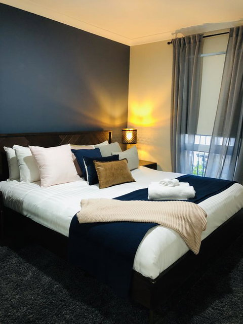 West Beach Lagoon 220 Stylish And Cozy - Accommodation in Bendigo 2