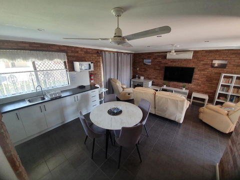 Ocean Beach Chalet 18 - Accommodation in Bendigo 3