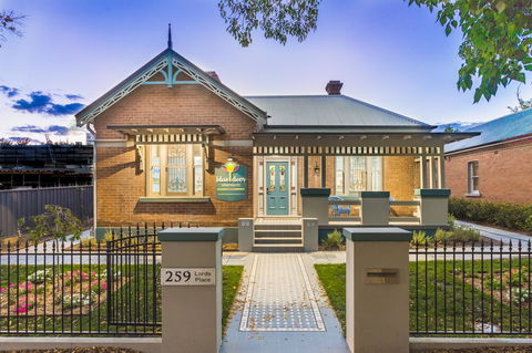 Blue Door Apartments - Accommodation in Bendigo 0