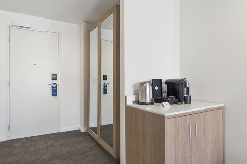Metro Hotel Perth - Accommodation in Bendigo 1