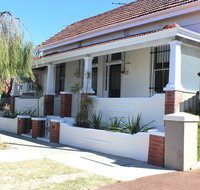 Captain's Heritage Cottage - Accommodation in Bendigo
