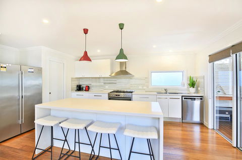 Calming Waters - Pet Friendly - Community Pool - Accommodation in Bendigo 4