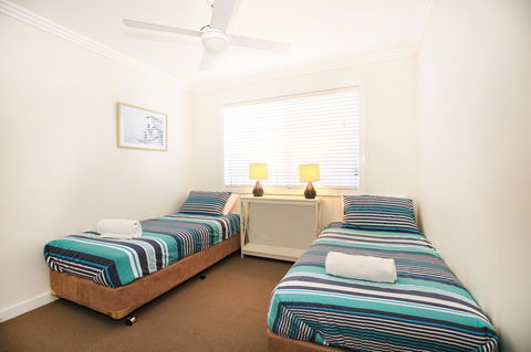 Calming Waters - Pet Friendly - Community Pool - Accommodation in Bendigo 18