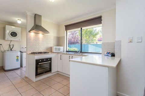 Country Comfort Perth - Accommodation in Bendigo 14