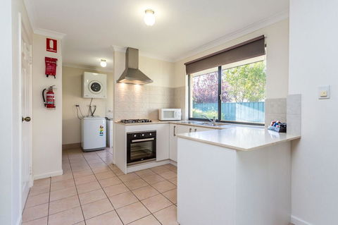 Country Comfort Perth - Accommodation in Bendigo 16