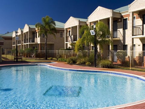 Country Comfort Perth - Accommodation in Bendigo 0