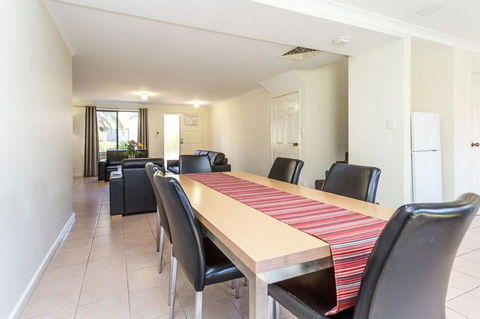 Country Comfort Perth - Accommodation in Bendigo 18