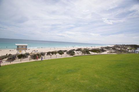 West Beach Lagoon 123 - Location & Views!!! - Accommodation in Bendigo 19