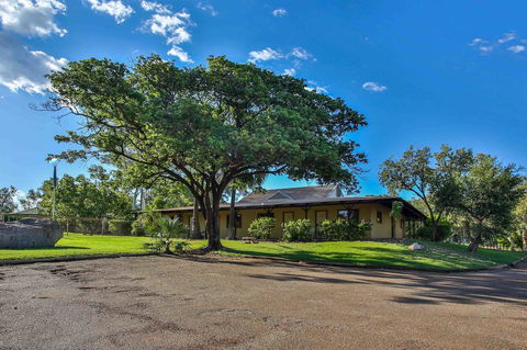 Kimberley Hotel - Accommodation in Bendigo 22