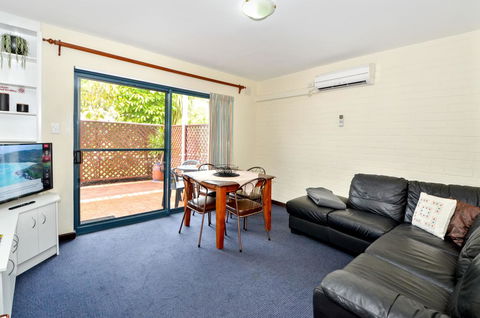 Dolphin Lodge Albany - Self Contained Apartments At Middleton Beach - Accommodation in Bendigo 10