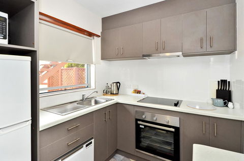 Dolphin Lodge Albany - Self Contained Apartments At Middleton Beach - Accommodation in Bendigo 31