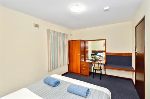 Dolphin Lodge Albany - Self Contained Apartments At Middleton Beach - Accommodation in Bendigo 25