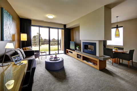 Chateau Elan At The Vintage - Accommodation in Bendigo 11