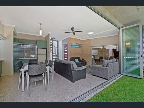 Crescent Head Spa Villa - Accommodation in Bendigo 9