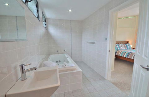 Crescent Head Spa Villa - Accommodation in Bendigo 14