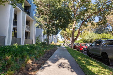 Inner City Stylish Apt Walk To Green Square - Accommodation in Bendigo 15