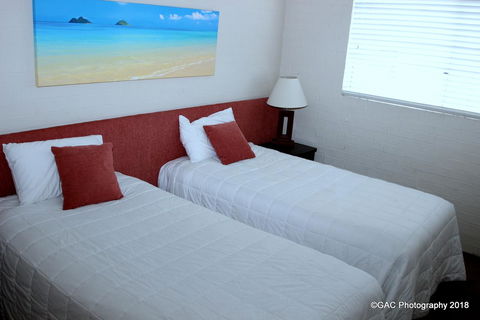 Mollymook Cove Apartments - Accommodation in Bendigo 20