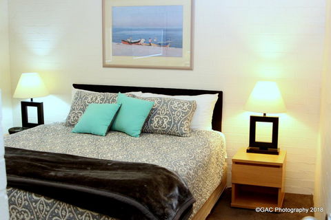 Mollymook Cove Apartments - Accommodation in Bendigo 31