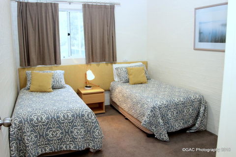 Mollymook Cove Apartments - Accommodation in Bendigo 26