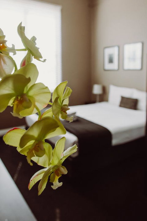 Crossroads Hotel - Accommodation in Bendigo 11