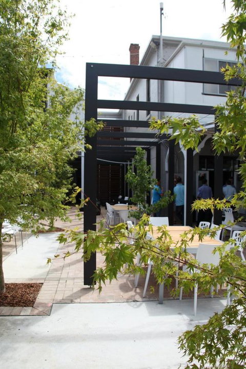 Crossroads Hotel - Accommodation in Bendigo 0