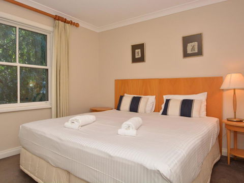 Villa Executive 2br Cypress DS Located Within Cypress Lakes Resort - Accommodation in Bendigo 3