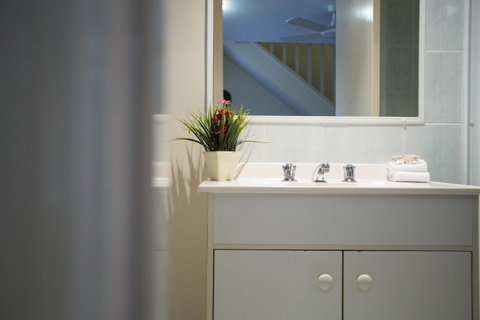 Byron Central Apartments - Accommodation in Bendigo 2