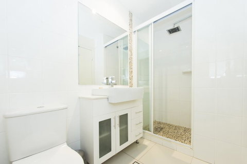 Byron Central Apartments - Accommodation in Bendigo 1