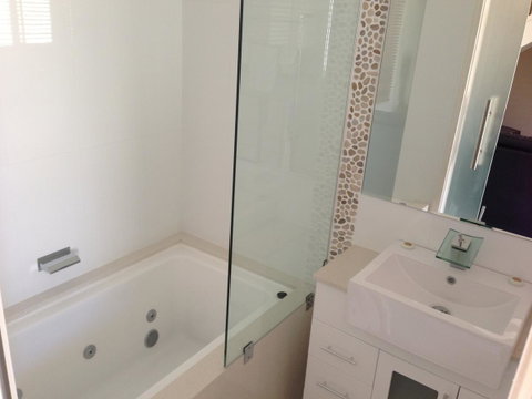 Byron Central Apartments - Accommodation in Bendigo 27