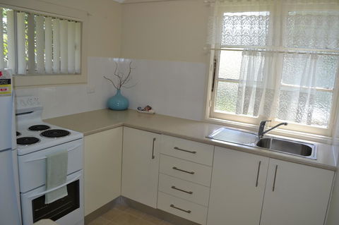 Sundial Holiday Units - Accommodation in Bendigo 18