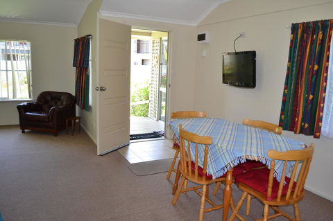 Sundial Holiday Units - Accommodation in Bendigo 26