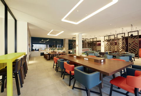 Holiday Inn Express Sydney Airport, An IHG Hotel - Accommodation in Bendigo 18