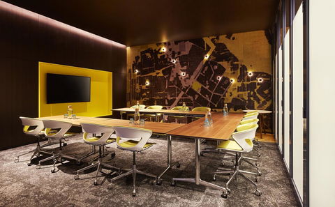 Holiday Inn Express Sydney Airport, An IHG Hotel - Accommodation in Bendigo 14