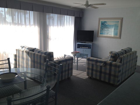 Breakers Apartments - Accommodation in Bendigo 13