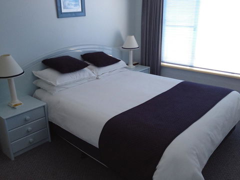 Breakers Apartments - Accommodation in Bendigo 4