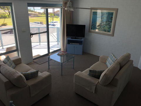 Breakers Apartments - Accommodation in Bendigo 12
