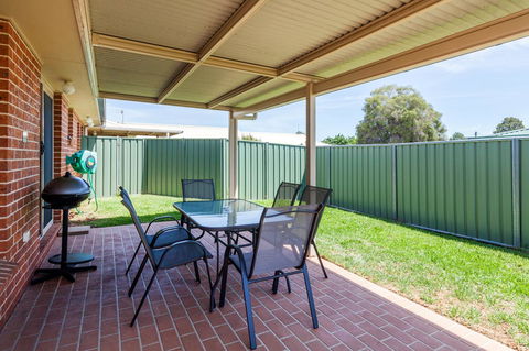 Colonial Court Villas - Accommodation in Bendigo 0