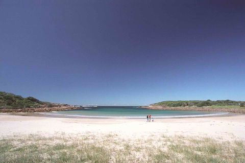 On The Beach Getaway - Accommodation in Bendigo 10