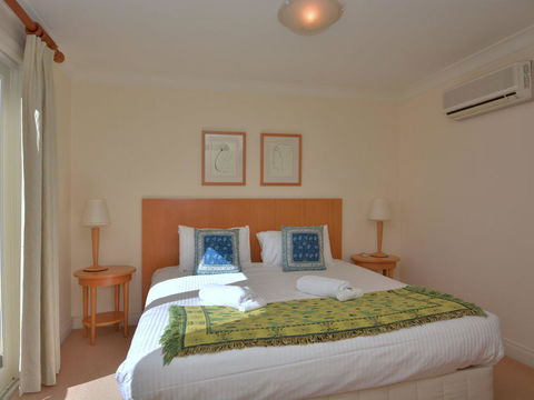 Villa 2br Prosecco Villa Located Within Cypress Lakes Resort - Accommodation in Bendigo 12