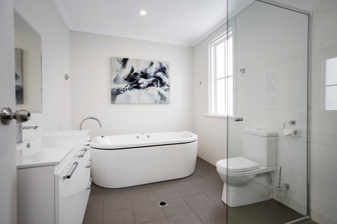 CH Boutique Hotel & Apartments, Ascend Hotel Collection - Accommodation in Bendigo 20